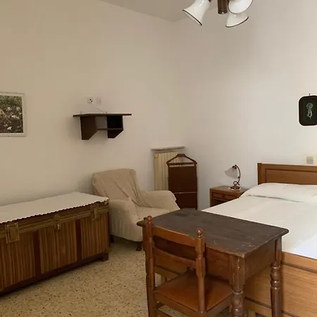 Tra Fiori E Antichita Oda ve Kahvaltı