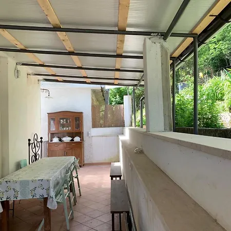 לינה וארוחת בוקר Tra Fiori E Antichita Cerchiara