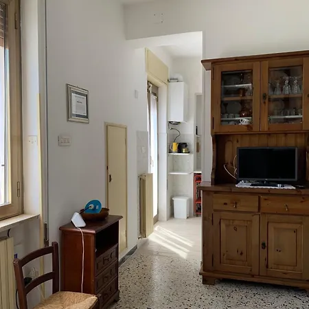 Tra Fiori E Antichita *
