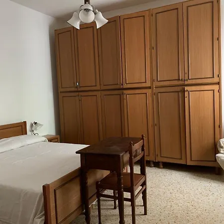 Tra Fiori E Antichita Cerchiara